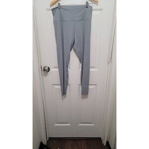 LULULEMON WOMEN'S UNDER HIGH RISE CROP GRAY  SIZE 14 LEGGING
